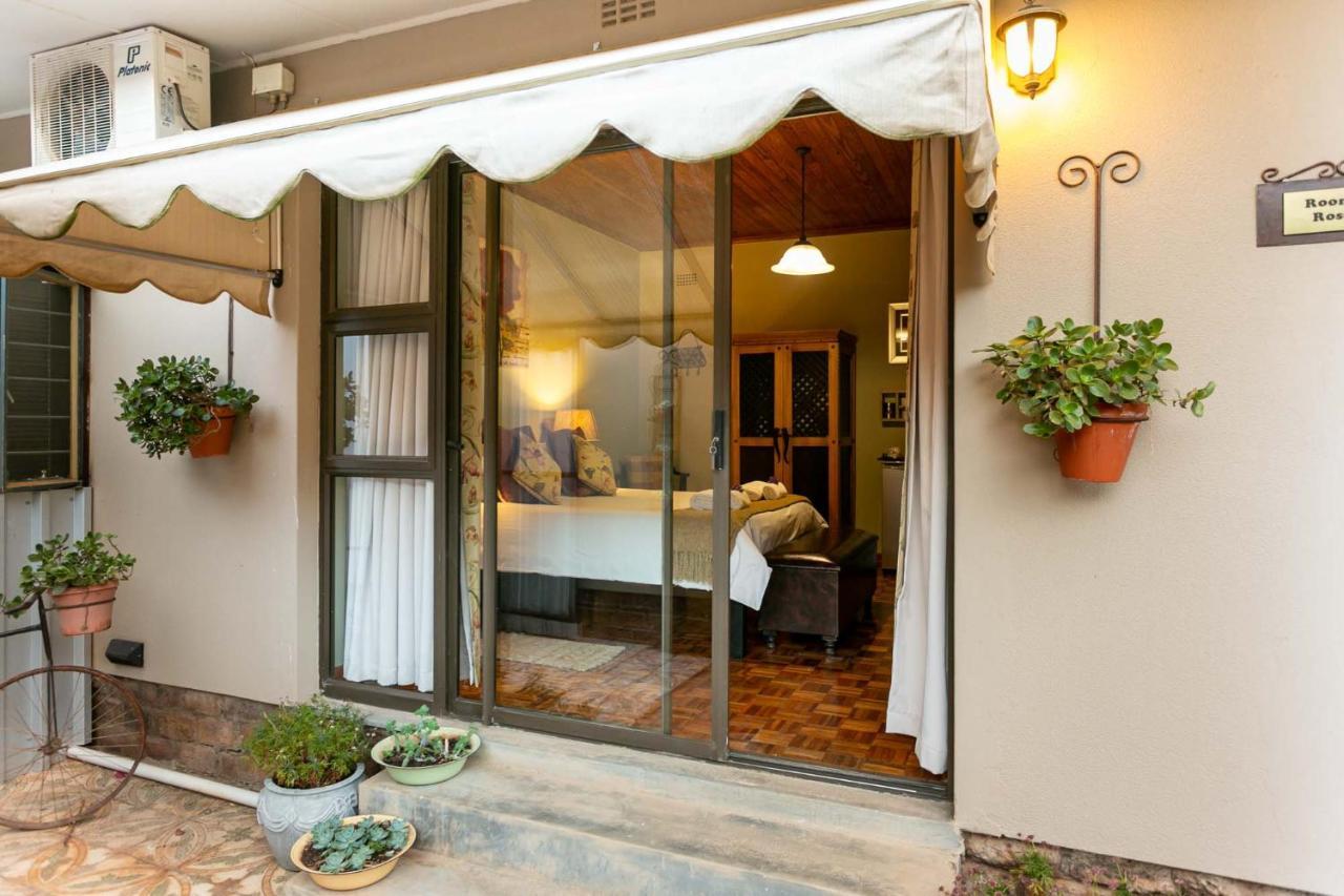 Die Fonteine Country Guesthouse And Glamping Oudtshoorn Extérieur photo