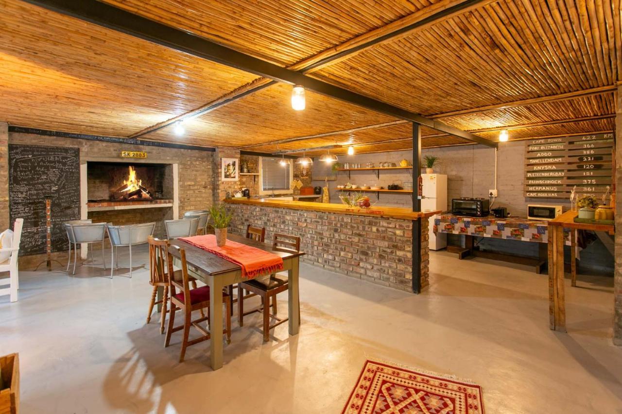 Die Fonteine Country Guesthouse And Glamping Oudtshoorn Extérieur photo