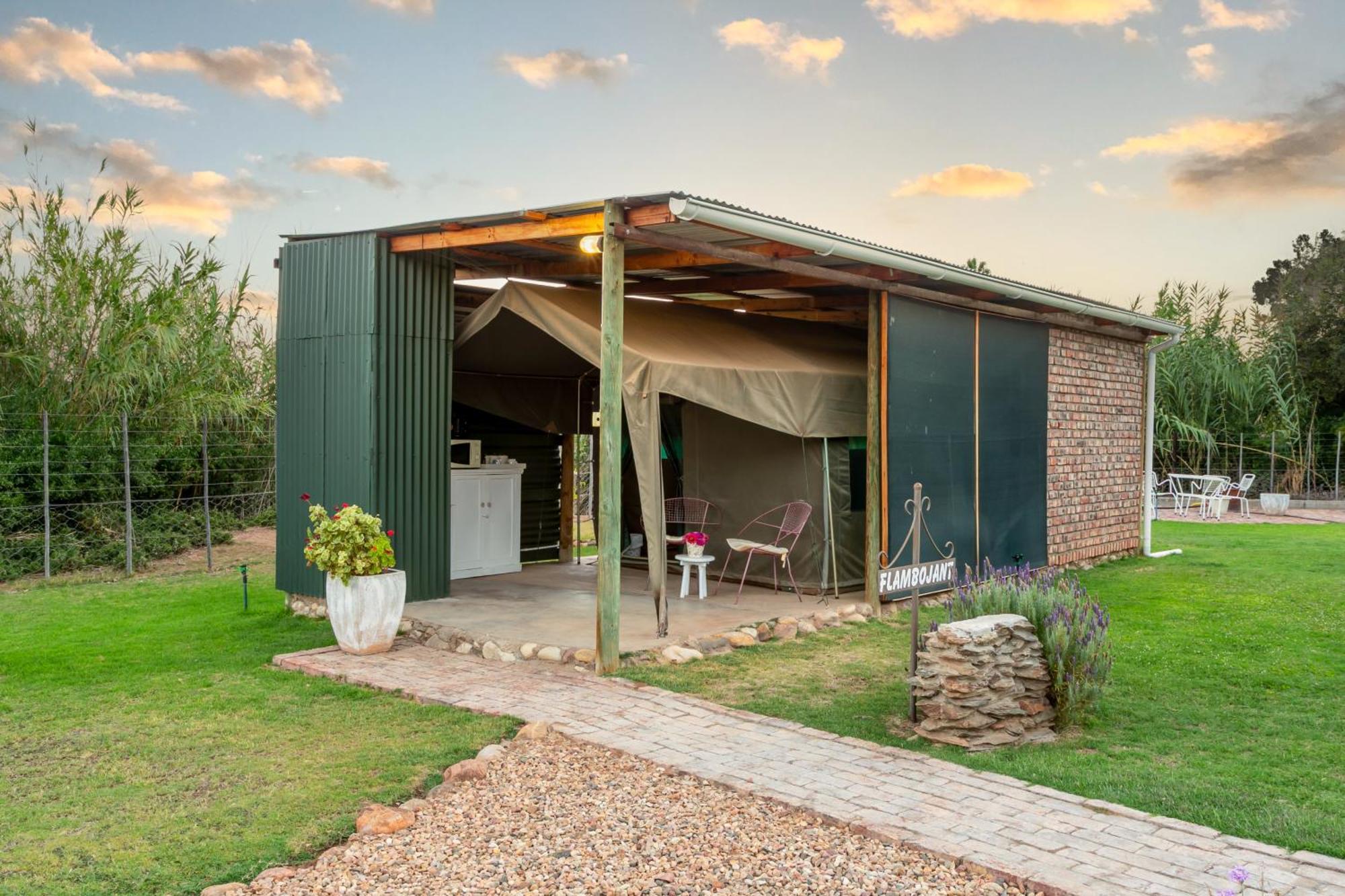 Die Fonteine Country Guesthouse And Glamping Oudtshoorn Extérieur photo