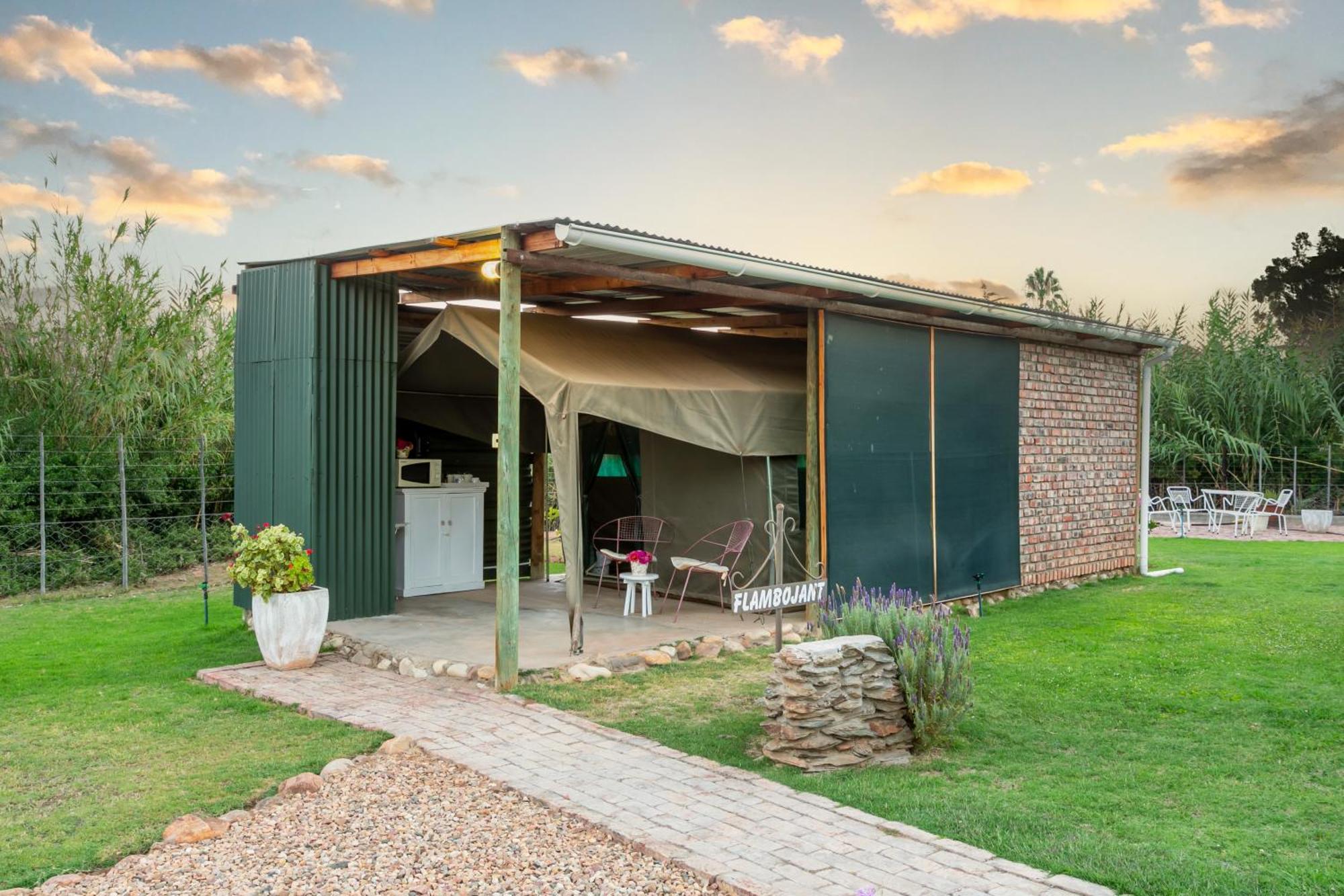 Die Fonteine Country Guesthouse And Glamping Oudtshoorn Extérieur photo